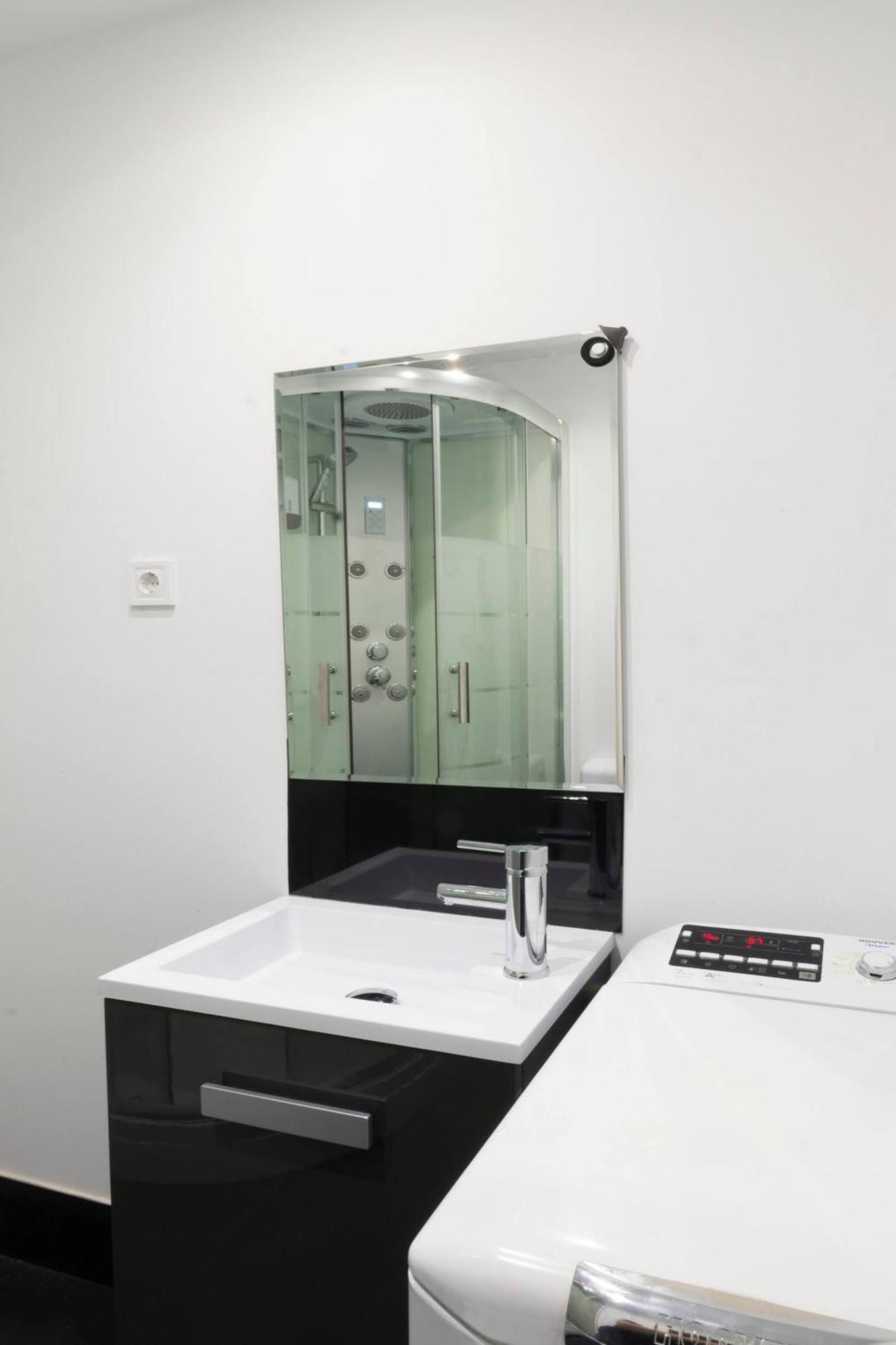 Apartamentos Day Madrid Callao Centro Gran Via Sol Malasana Dış mekan fotoğraf