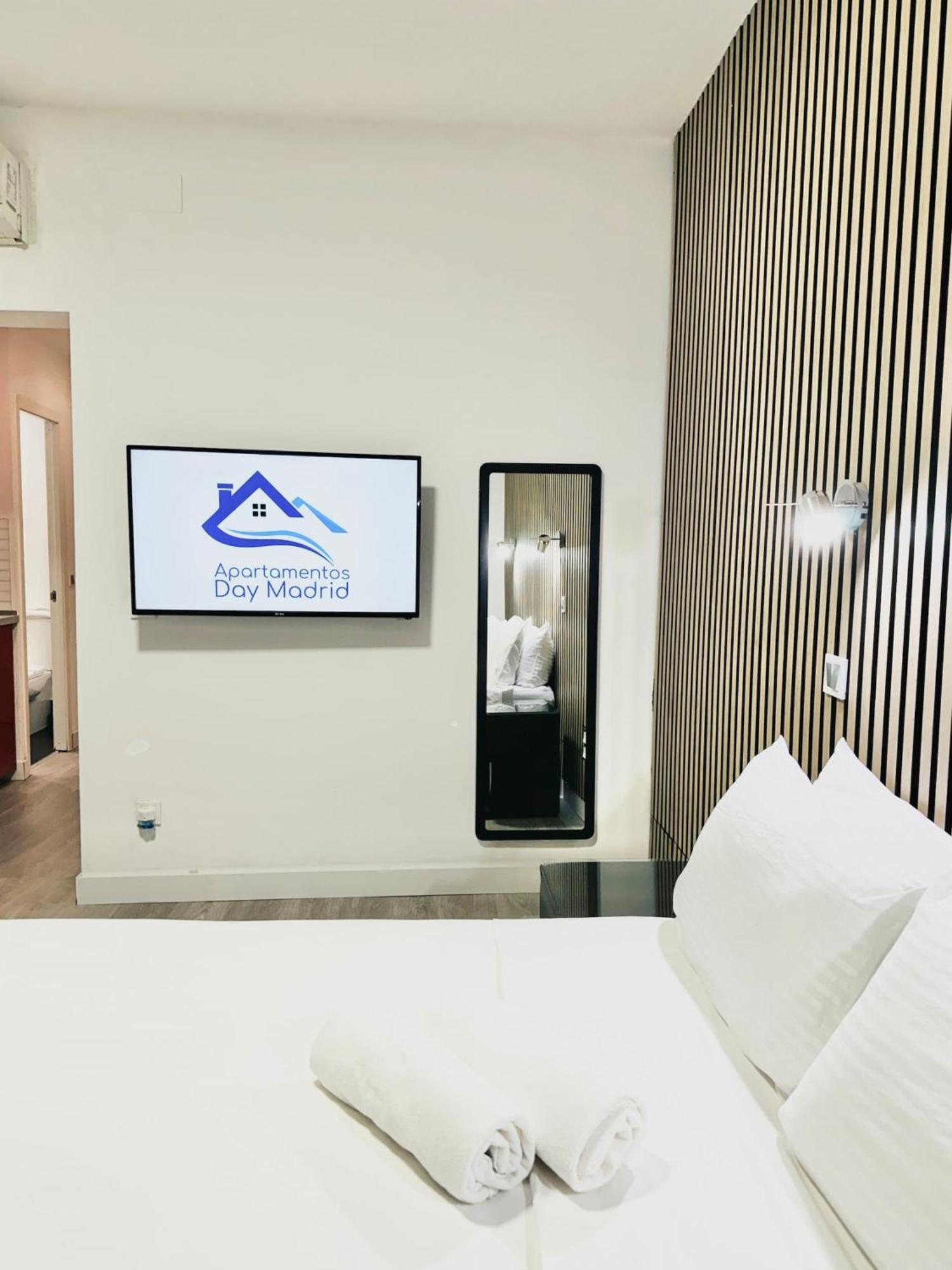 Apartamentos Day Madrid Callao Centro Gran Via Sol Malasana Dış mekan fotoğraf