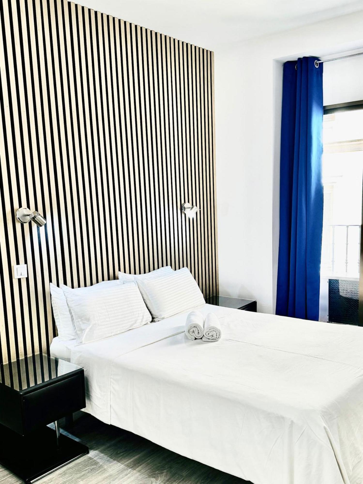 Apartamentos Day Madrid Callao Centro Gran Via Sol Malasana Dış mekan fotoğraf
