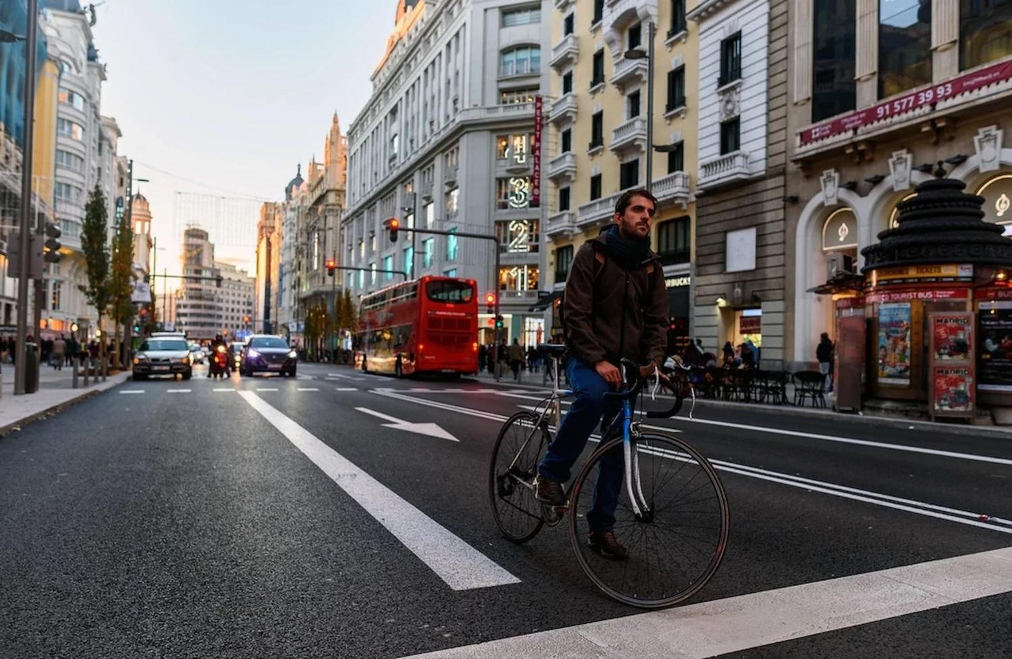 Apartamentos Day Madrid Callao Centro Gran Via Sol Malasana Dış mekan fotoğraf
