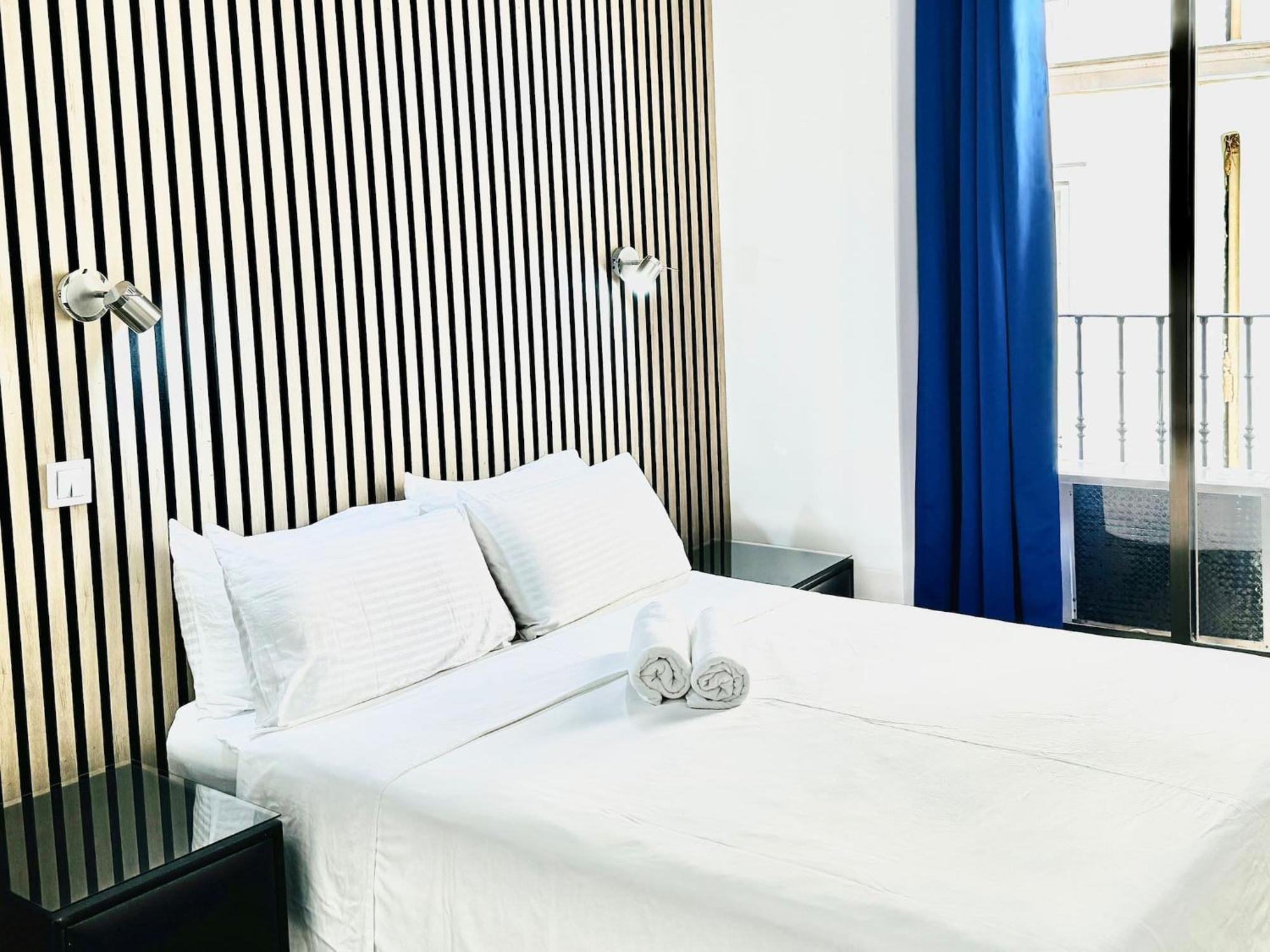 Apartamentos Day Madrid Callao Centro Gran Via Sol Malasana Dış mekan fotoğraf