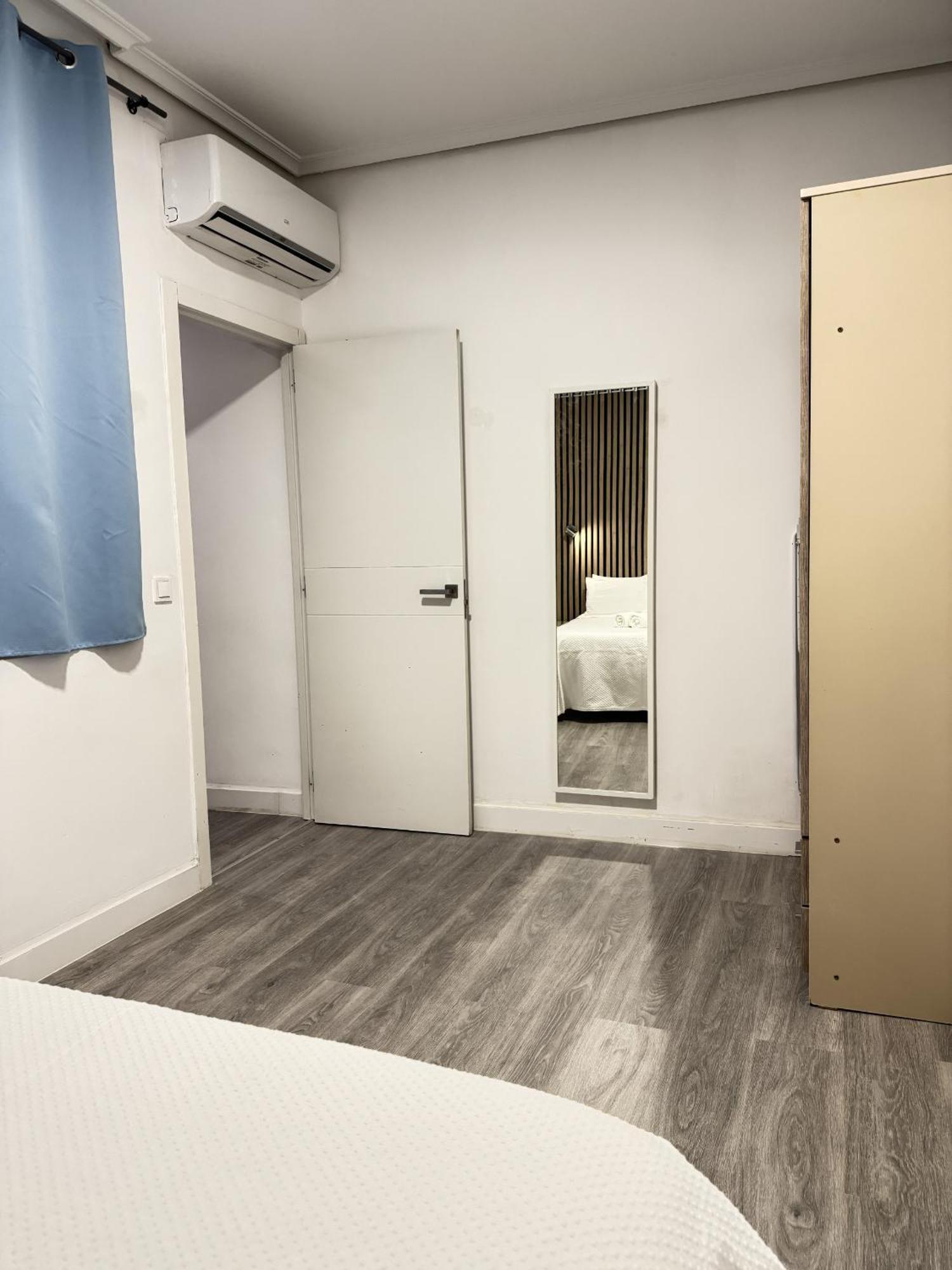 Apartamentos Day Madrid Callao Centro Gran Via Sol Malasana Dış mekan fotoğraf