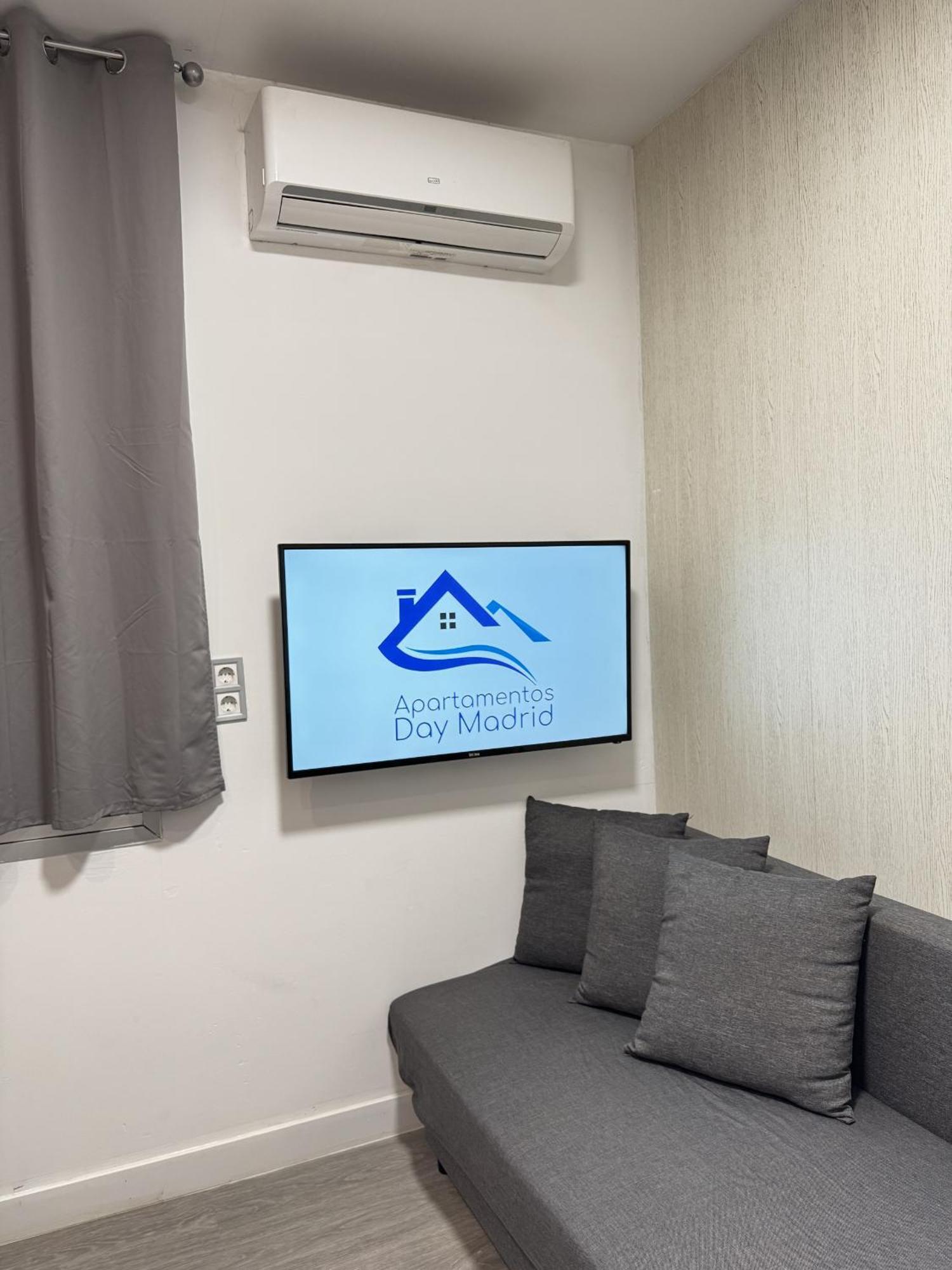 Apartamentos Day Madrid Callao Centro Gran Via Sol Malasana Dış mekan fotoğraf